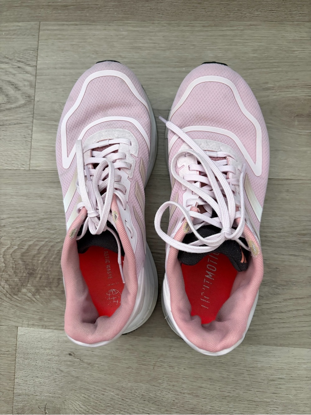 Adidas Duramo 10  Women's Light‎ Pink Athletic Running Shoes size 8.5 - Picture 2 of 7
